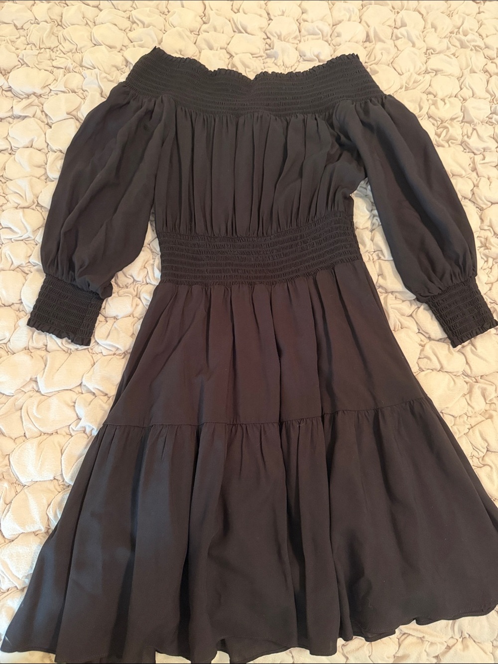 Gianni Bini Black Off-Shoulder Quarter Sleeve Dress size 0 Like New